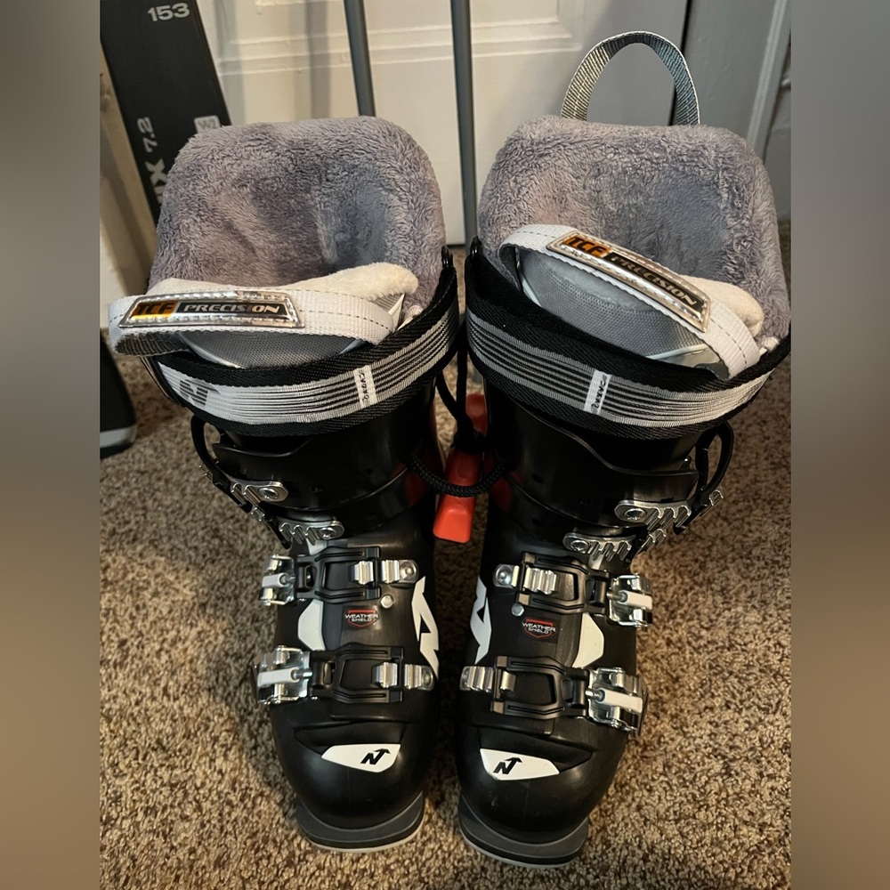 Nordica Speedmachine 75W Woman’s /Girls Ski Boots